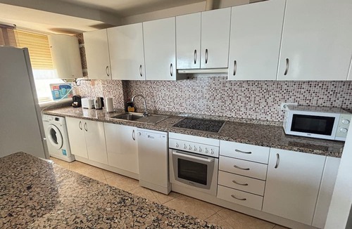 Torremolinos Apartment | Primera Linea Playa - Tres Caballos en Playamar Torremolinos
