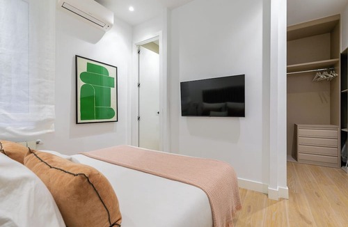 Milla de Oro Apartment | Location Gem: Salamanca Hideaway