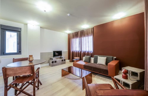 Puerta del Angel Apartment | Modern two-bedroom apartment near the Royal Palace 02