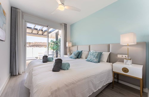 La Cala de Mijas Apartment | Apartment "La Cala Calaserena" with Shared Pool & Wi-Fi