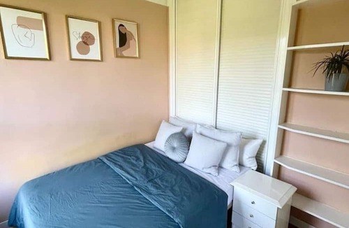 Moncloa-Aravaca Condo | Royal-Palace Garden View | Elegant 2-Bedroom Flat in the Heart of Madrid