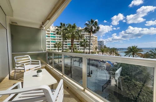 Marbella Seafront Promenade Apartment | Palm Beach 2-F - A Stylish Seaside Retreat in the Heart of Marbella