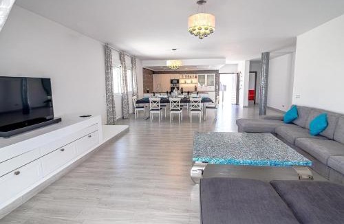 Marchena House | Casa rural Villa Myj