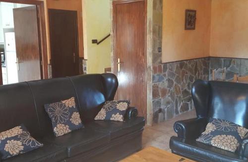 Sasamon House | Castillo Goyito
