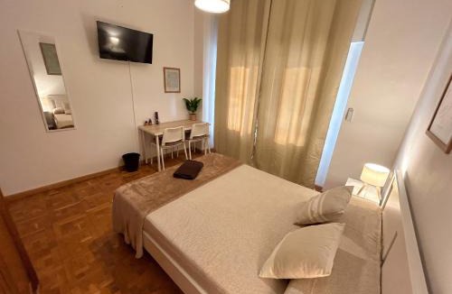 Moncloa - Arguelles Bed & Breakfast | Rooms Rey, junto al Palacio Real y la Gran Vía