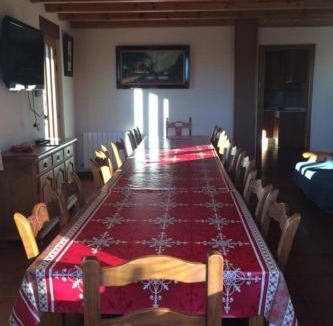 Rabanera del Pinar House | Casa Rural Roblegordo