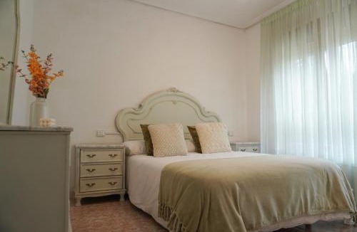 Pedrena House | Casa Chata frente al Real Golf de Pedreña