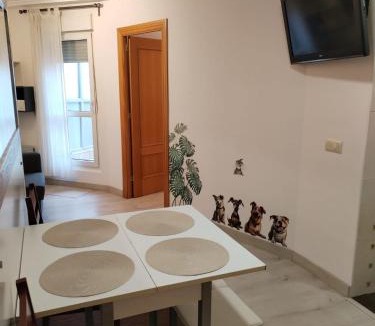 La Corredoria y Ventanielles Apartment | Apartamentos Chevere Turquesa con Garaje