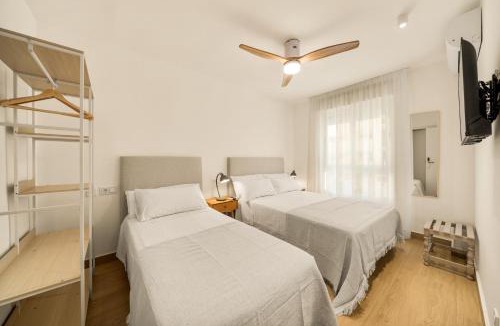 Fuengirola House | Jomarijo Boutique Rooms