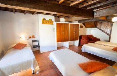Oliva de Plasencia Hostel | Albergue Turístico "San Blas" I Hospedaje en Vía de la Plata I Oliva de Plasencia
