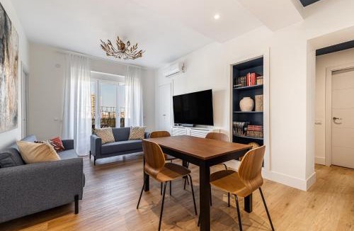 Imperial Apartment | Queen's Manzanares I - Alojamiento Corta Estancia
