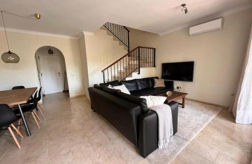 Urbanizacion Puerto de Estepona Apartment | Beautiful Townhouse Close To Beach