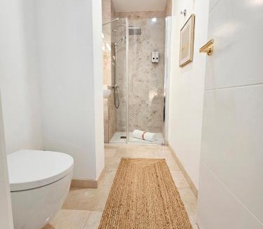 Ensanche Centro Apartment | Malaga Sunshine Rentals - NEW PICASSO PLAZA -