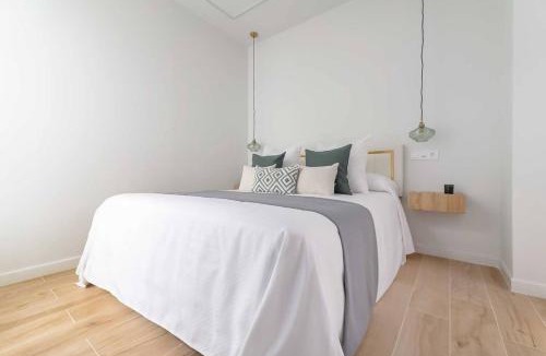 Cotos Apartment | Apartamento 2 - Premium en Castellana - 4 Torres