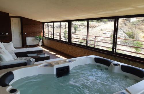 Navatalgordo House | Casa Rural El Morisco