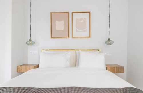 Cotos Apartment | Apartamento 5 - Elegante en Castellana - 4 Torres