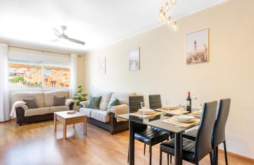 Torre de Benagalbon Apartment | WintowinRentals Relax, Playa, Wifi & Parking