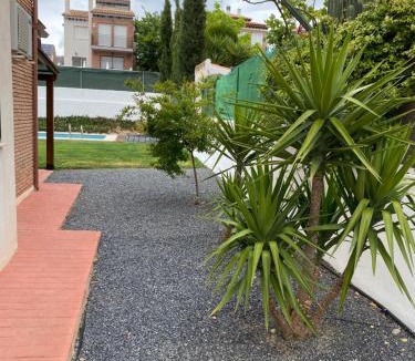 Dilar House | Casa , Dílar, Granada con jardin y piscina