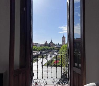 Alcala de Henares Apartment | Soñar en la Plaza Cervantes 1