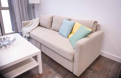 Almendrales Apartment | ANTONIO LÓPEZ - B