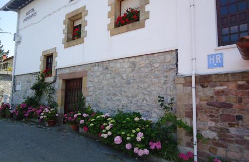 Santillana del Mar House | Montañes