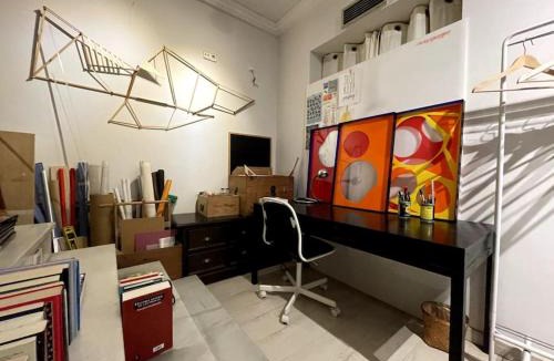 Castellana Apartment | Cosy artist studio in Barrio de Salamanca
