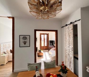 Alcala de Henares Apartment | Soñar en la Plaza Cervantes 1
