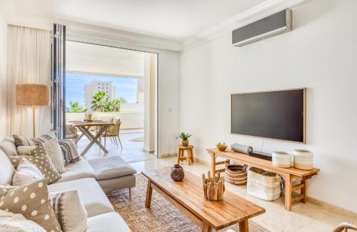 Estepona Apartment | Hanami Puerto Alto PA 3-12