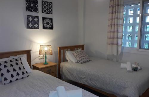 Sitio de Calahonda Apartment | Holidays & Home Resort Calahonda Garden-Medina del Zoco Beach and garden