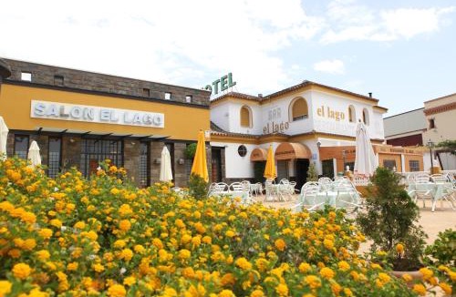 Arcos de la Frontera Hotel | Hotel Restaurante El Lago