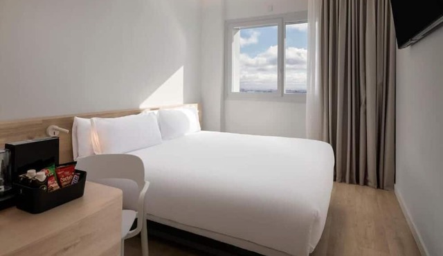B&B HOTEL Sevilla Bormujos
