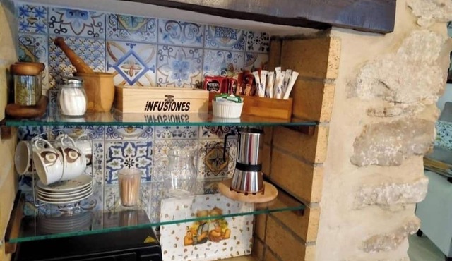 El AOVE family house in the monumental district, two minutes from the Cathedral. in Baeza