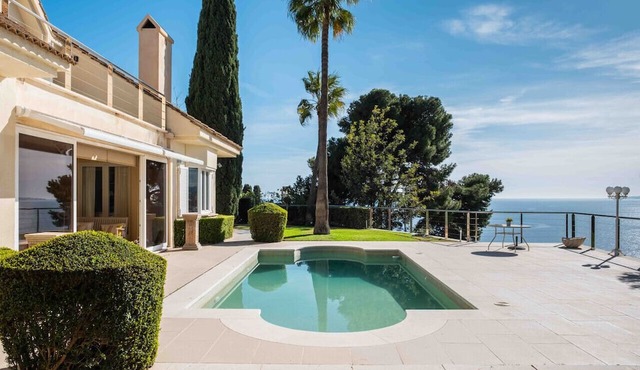 NEW Villa with amazing sea views & terrace by REMS in Málaga