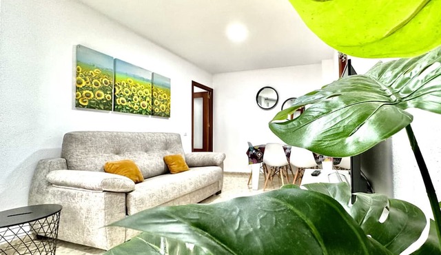 GIRASOLES Rota Apartment by Cadiz4Rentals