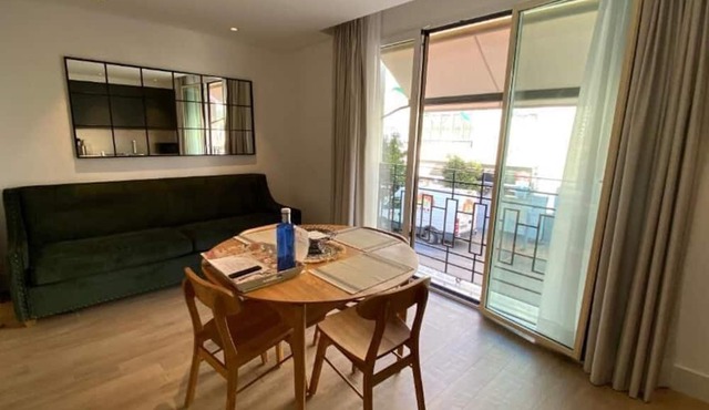 Apartamentos Turísticos La Plaza