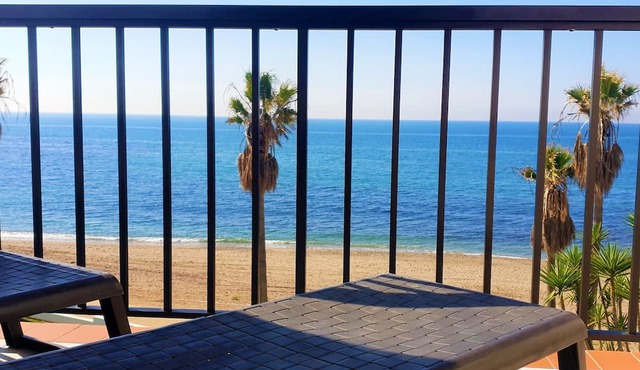 Beach Front house - Full Sea view - Dona Lola Beach Resort - Marbella - Mijas