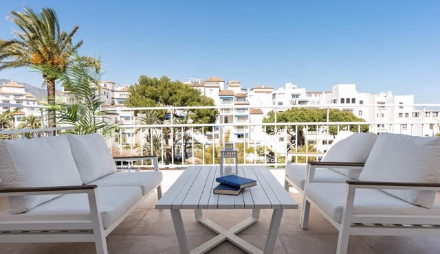 Penthouse in Andalucía del Mar for 4 people | ADM 2-403