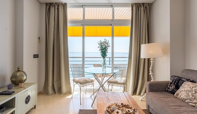 Apartment Sunny View Castillo Santa Clara with Sea View, Pool, Wi-Fi, A/C, Terrace & Garden