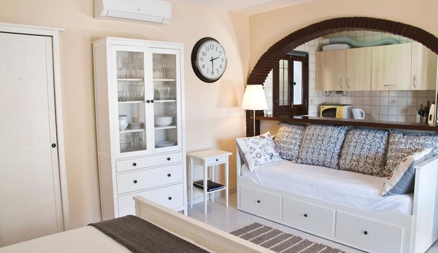 ★Casa Annabel walk to beach/train and all amenities UK TV/fast WIFI★