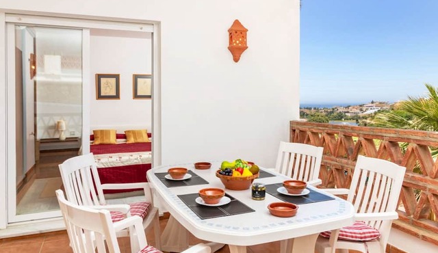 Beautiful apartment for 4 people with pool, WIFI, A/C, TV and terrace