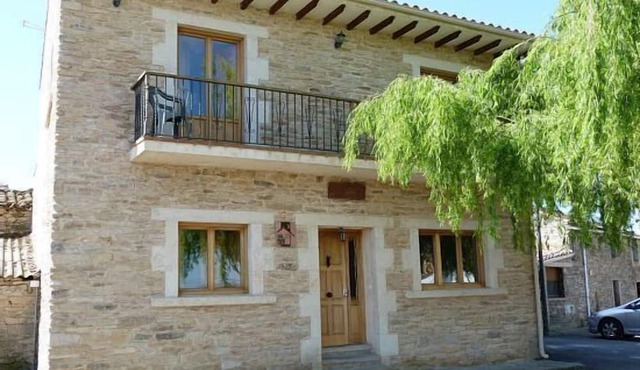 OFFERS Rural house La Fuente (9 people) near Arribes del duero in Trabanca