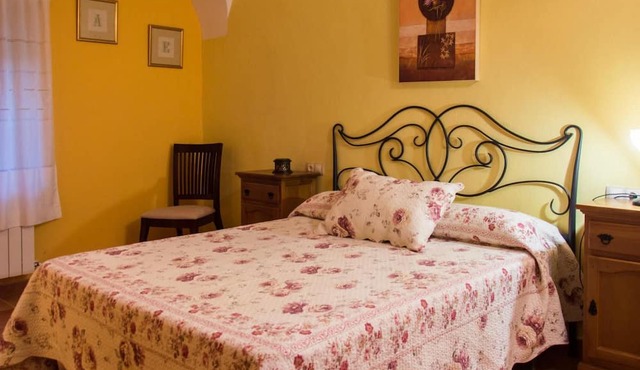 "El Fuentarro by Interhome