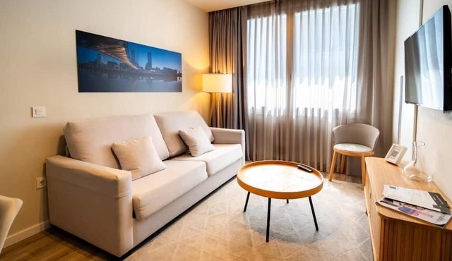 Enjoy a Fully Furnished Studio Perfect for Long Bilbao Visits