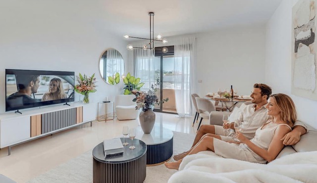 THE SUNRISE GOLDEN MILE FLAT BY VACATION MARBELLA