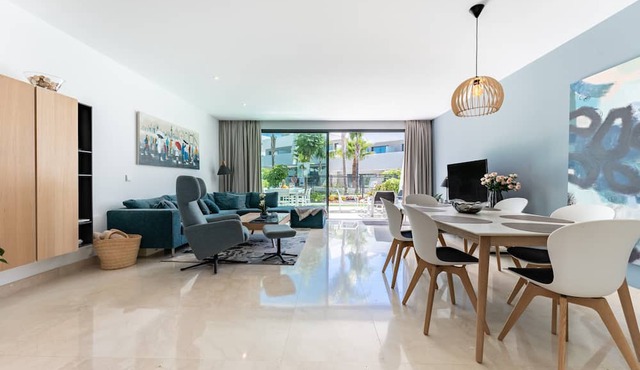 Apartment 'La Valvega De La Cala Lift Indoor' with Shared Pool, Wi-Fi and Air Conditioning