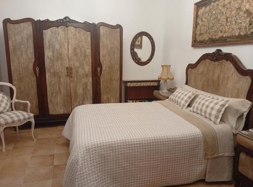 Casa Rural en San Carlos del Valle- Doña Gumersinda