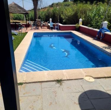 La Finca Roja 2