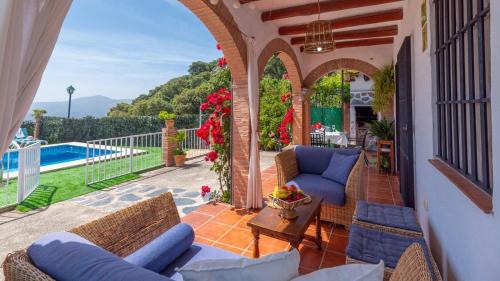 Casa El Carril Benalauria by Ruralidays