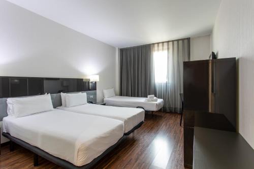 Hotel Ciudad De Móstoles 